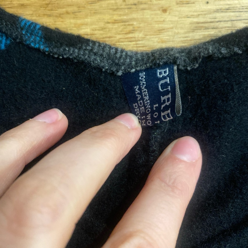 Burberry Black and Blue merino wool and cashmere poncho - Picture 2 of 4